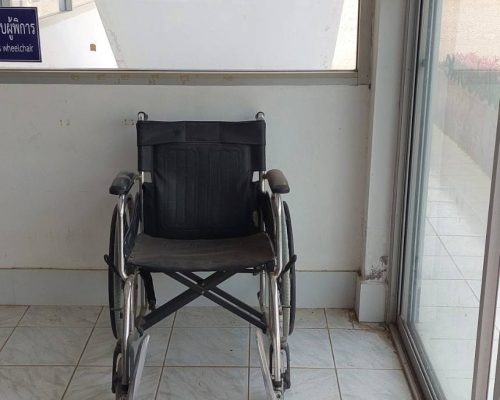 O25 chair